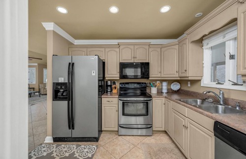 Winchester House | Serenity Cove Cottage