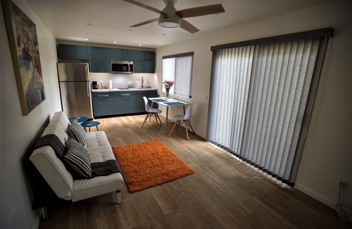 Mount Helix Apartment | Serenity Garden Studio [33% long term, 10% short term discount!]