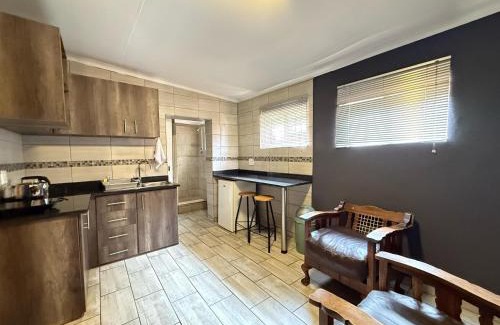 Potchefstroom Apartment | Serenity Guest Village