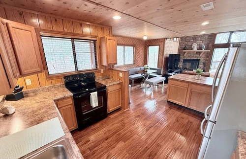 Innsbrook Ski Chalet | Serenity Now - Casual Luxury, Effortless Fun, Top Tier Innsbrook Experience