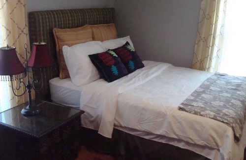 East Durham House | Serenity Pet Friendly home 4.5miles to Duke Hospital
