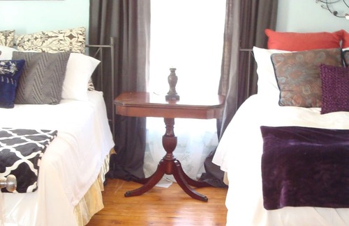East Durham House | Serenity Pet Friendly home 4.5miles to Duke Hospital