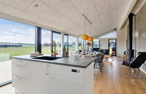 Grønhøj House | "Serey" - 1.4km from the sea by Interhome