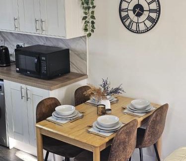 Dyce Apartment | Serviced Apartment - Aberdeen