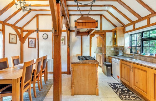 Brentwood Cottage | Set on 8-acres, with wild deer roaming around.