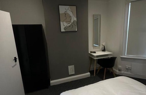 Selhurst Apartment | Seven estates 1 bed Apartment CROYDON