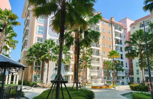 Na Chom Thian Apartment | Seven Seas Cote d'Azur with Pool& Gym