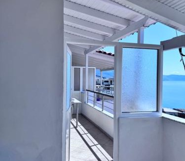 Qeparo Apartment | Sevilia Rooms