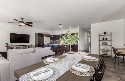 Seville House | Seville Home w/Heated Pool! 30 Night Min