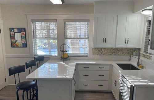 Wolfeboro House | Sewall Road Compound - Sleeps 14 #538