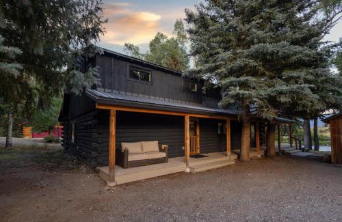 Rio Vista Estates House | SF Riverfront Retreat