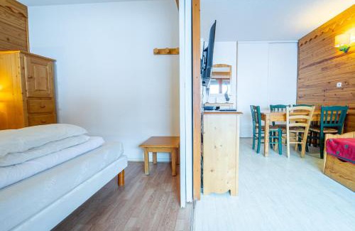 Saint-Francois-Longchamp Apartment | Sfl 1 appt 4-6 couchages