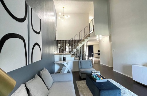 South San Francisco House | SFO/South San Francsico Sweet Home-10 minutes from SFO