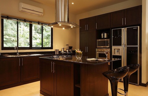 Rawai Villa | (SHA+)Coral Villa: 8 Bedroom, Private Pool Villa, Near Beach, Sleeping 19 Guests