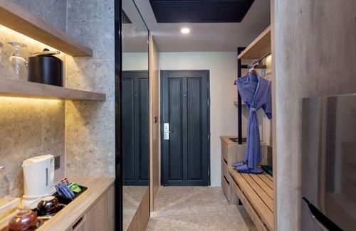 Khuekkhak Resort | (SHA+)Pool Access Seaside with Jacuzzi (S04)