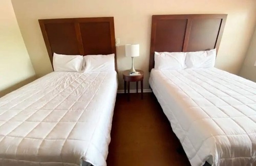 Penrod Hotel | Shady Cliff Resort