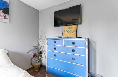 Airport Heights Community Council House | Shaligohomes On 16th Ave