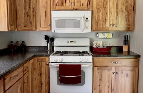 Birnamwood Cottage | Shalom Retreat.