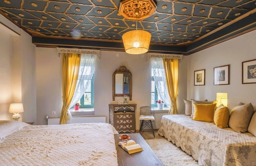 Elati Hotel | Shamrock Elati Retreats