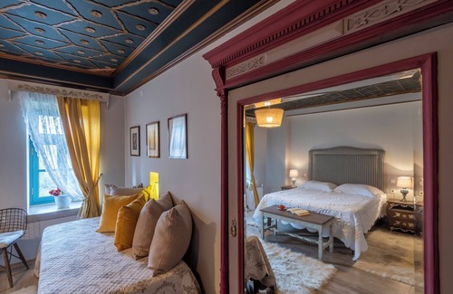 Elati Hotel | Shamrock Elati Retreats