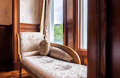 Wujie Hotel | Shangrila Boutique Hotel