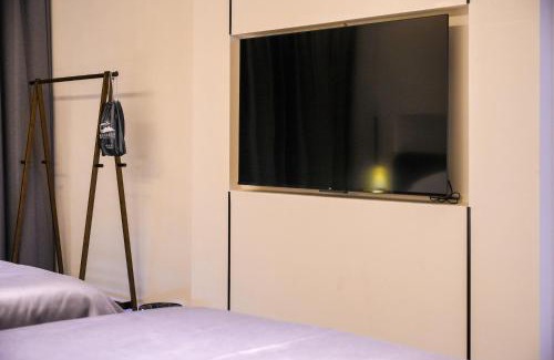 Fenghuang Hotel | Shanming Boutique Homestay