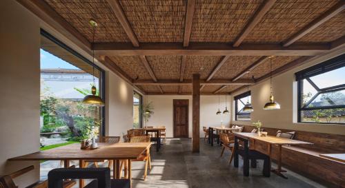 Dali House | Shaxi Courtyard Village Holiday B&B