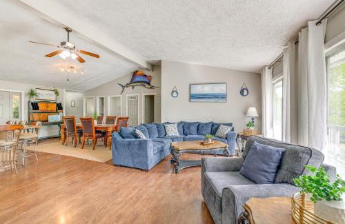 Shell Knob House | Shell Knob Home with Deck and Table Rock Lake View