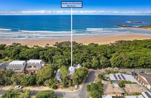 Sawtell House | Shellies On The Beach - Big House