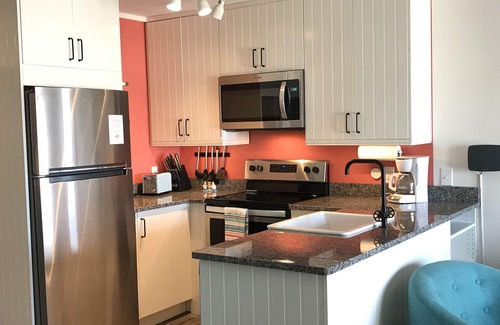 Ocean Isle Beach Condo | Shells In Your Pocket - Oceanfront Condo - Private Deck, Pool, Beach