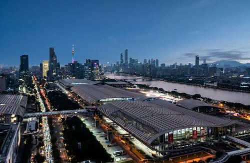 Pazhou Residential District Apartment | Shengmeiya Apartment Hotel-Line8 Pazhou STN entrance D-Walking distance to Canton Fair