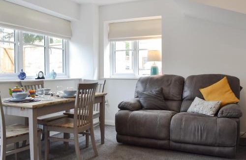 Glossop House | Shepley Mews