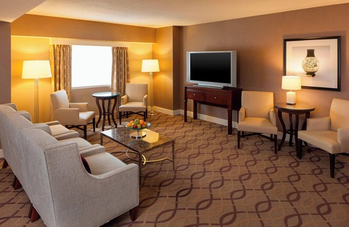 Metairie Hotel | Sheraton Metairie - New Orleans Hotel