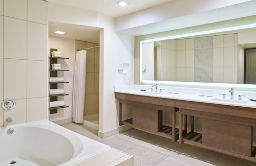 Tucson Hotel | Sheraton Tucson Hotel and Suites