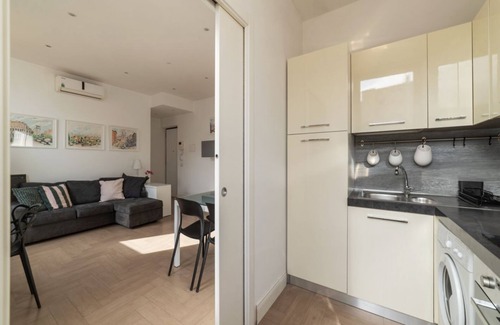 Aventine Apartment | Shining Apartment near Subway!