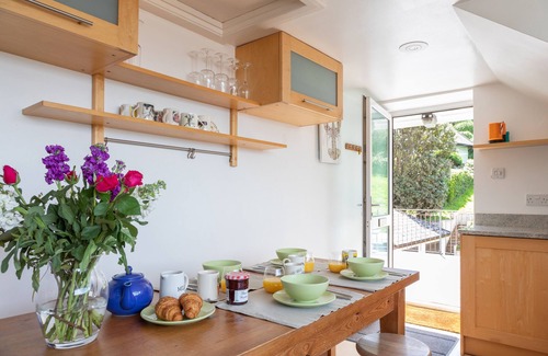 Hope-Cove Cottage | Shippen