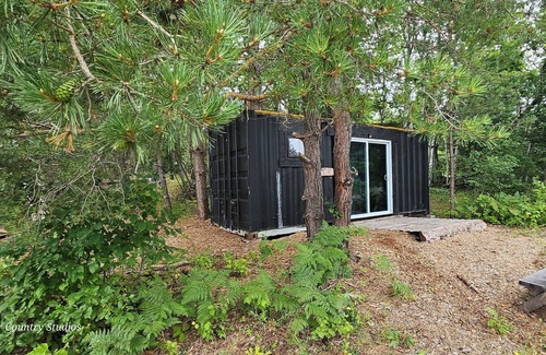 Mohawk Cabin | Shipping contain conversion into cozy copper Country cabin!!