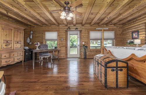 Roanoke Bed & Breakfast | Shirley's Bed and Breakfast