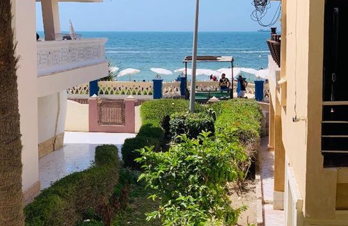 Al-Muntazah Apartment | شاليه للايجار بالمعموره الشاطئ