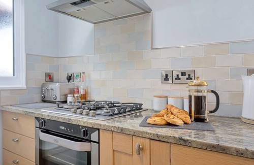 Filey House | Shoe Buttons Cottage at Gap Road