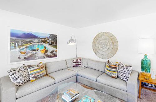 Palm Springs House | Shooting Star Permit# 3210