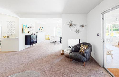 Palm Springs House | Shooting Star Permit# 3210