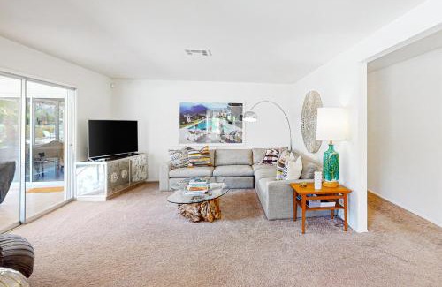 Palm Springs House | Shooting Star Permit# 3210