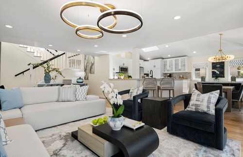 The Mesa House | Shoreline Splendor on the Mesa