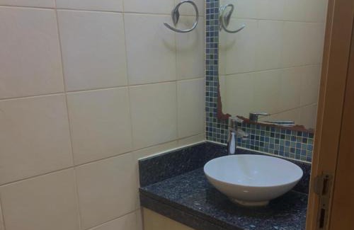 Madinat Zayed Apartment | Shorline