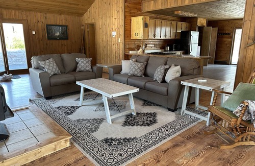 Wetmore Cabin | Short Drive to Trails, Secluded in the Hiawatha National Forest
