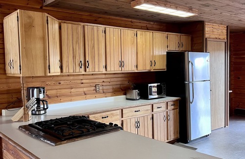 Wetmore Cabin | Short Drive to Trails, Secluded in the Hiawatha National Forest