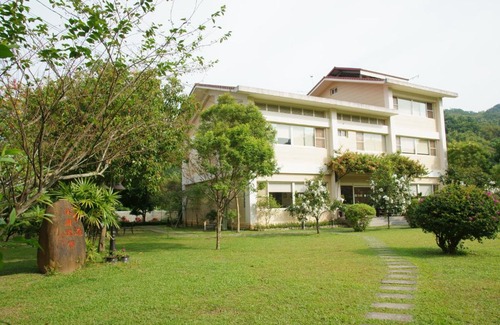 Mingjian House | Shuang Liou B&B