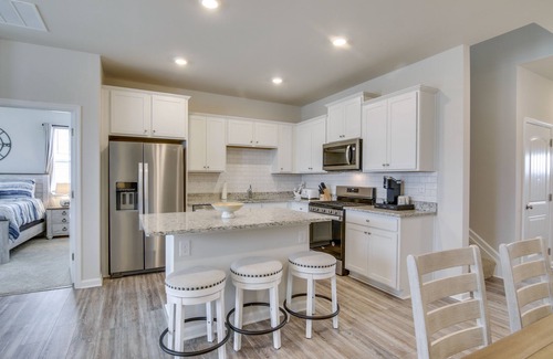 Millville House | Shuttle to Beach: Millville By the Sea Retreat