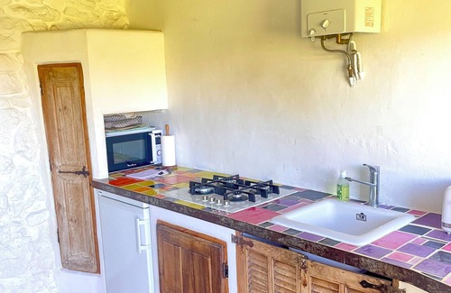 Rustrel House | Siena - B&B in a 5000 M2 estate at the foot of the Colorado mountains